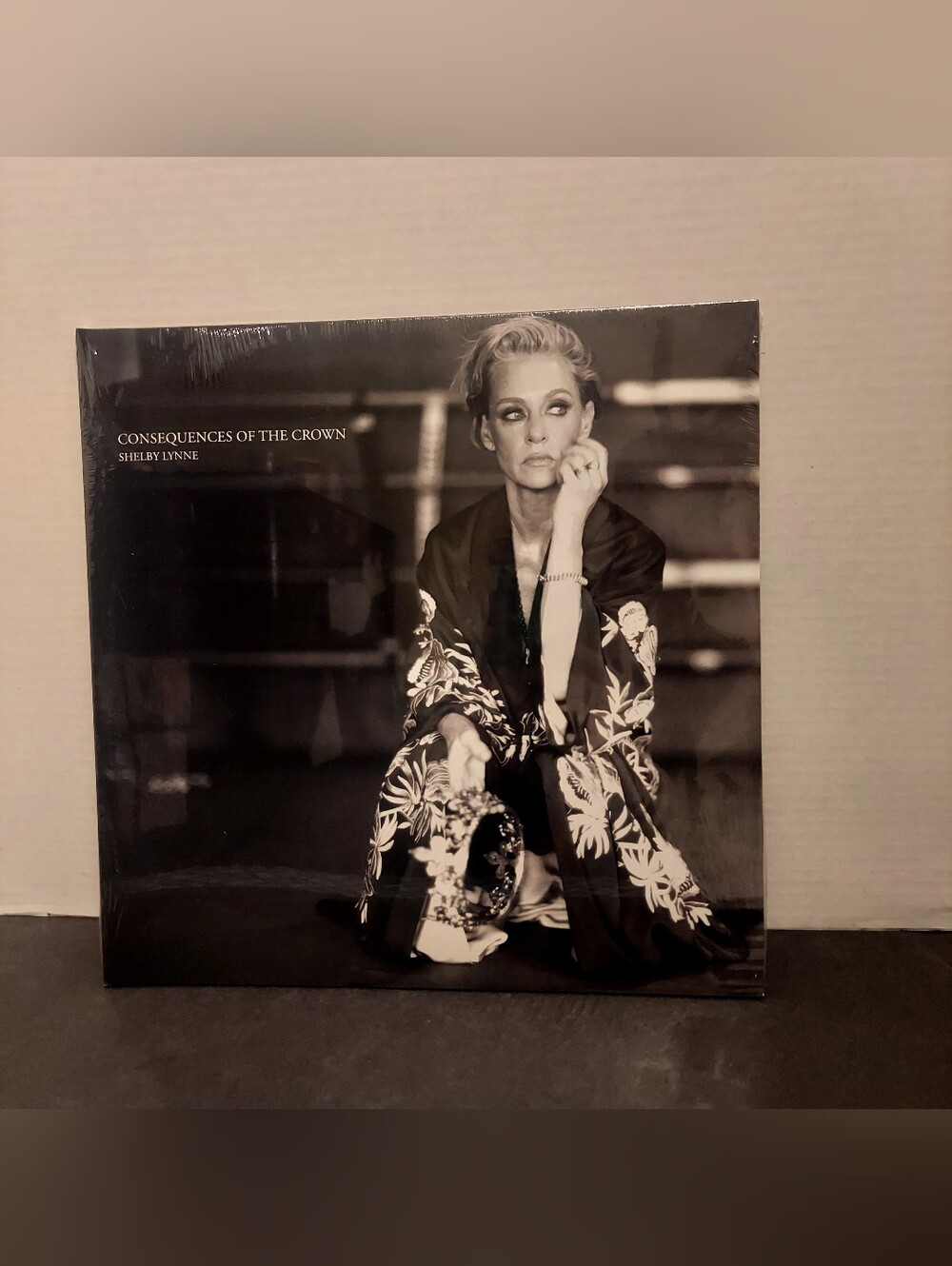 Shelby Lynne Consequences of the crown Vinyl LP Shelby Lynne Vinyl Album record